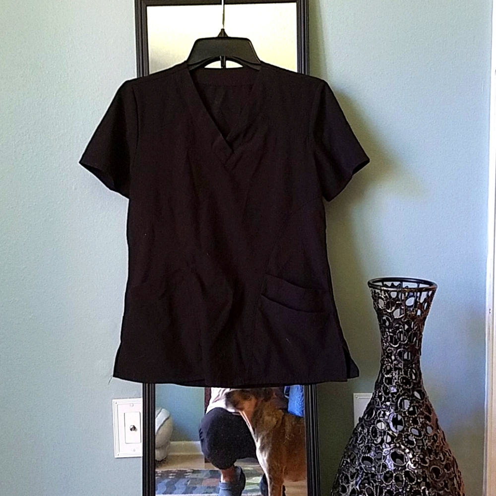 Scrub top
